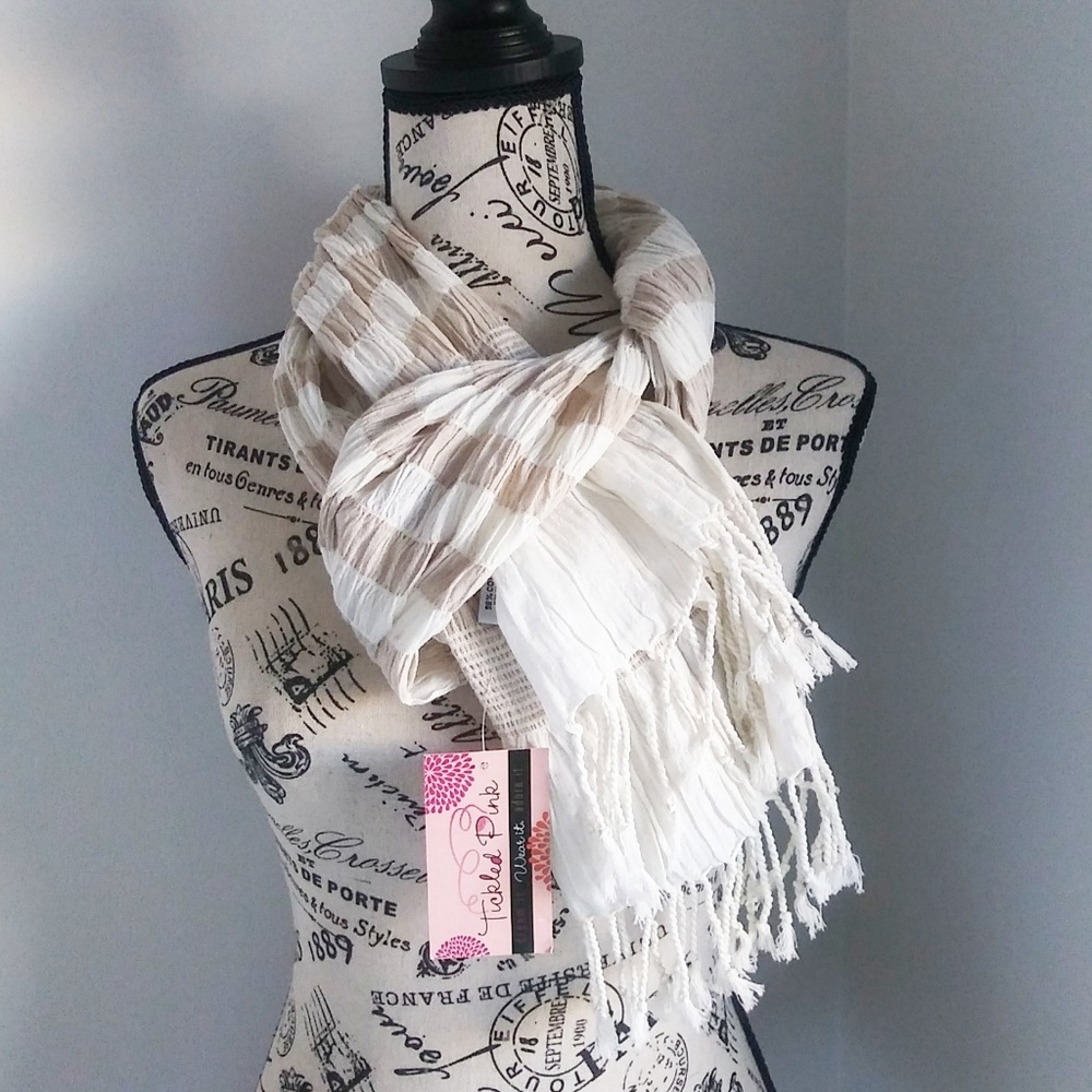 Tickled pink scarf NWT